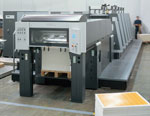 Kağıt üretimindeki profesyonel çalışanlar için kağıt nem ölçüm cihazları.