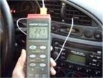 Otomobilin iç hava ölçümü için temaslı ısı ölçüm cihazları