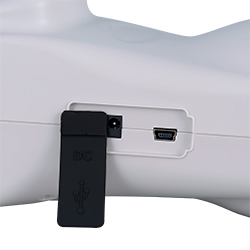 Spektrofotometre PCE-CSM 8 Mini-USB-Arayüzüne sahiptir.